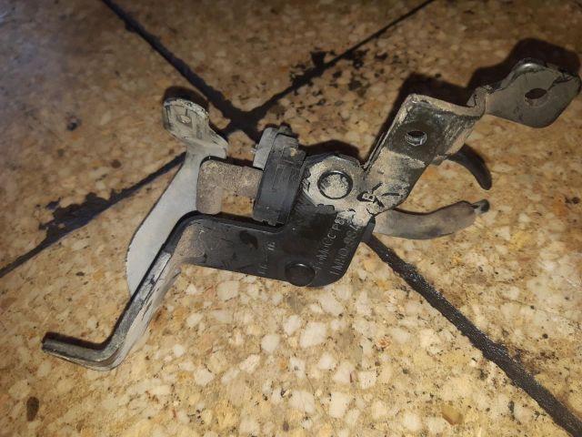 bontott FORD FIESTA VII Vákum Szelep