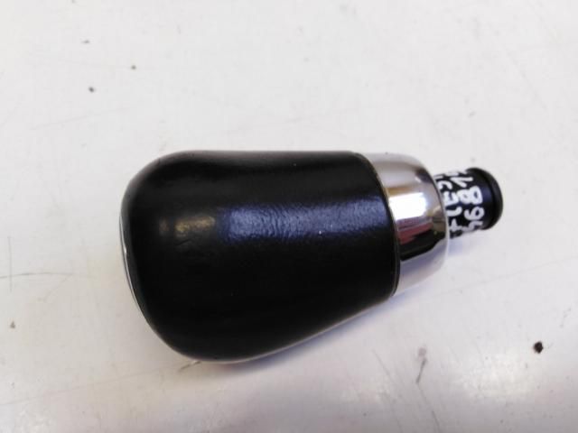 bontott FORD FIESTA VII Váltógomb