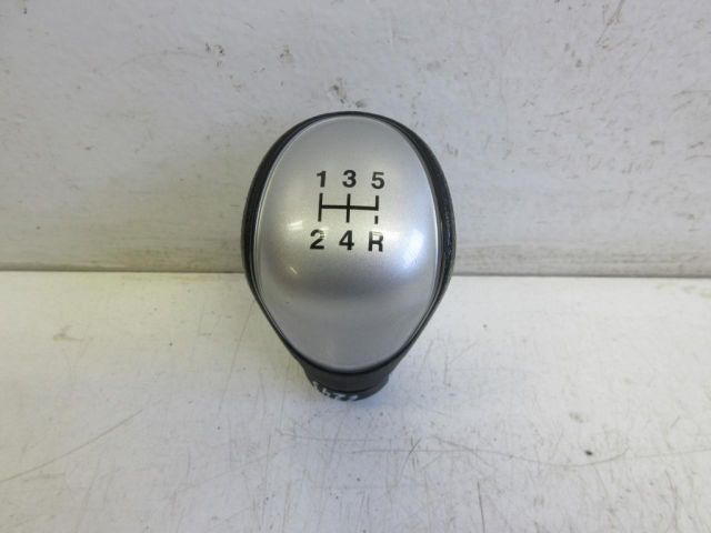 bontott FORD FIESTA VII Váltógomb