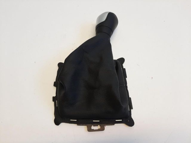 bontott FORD FIESTA VII Váltógomb