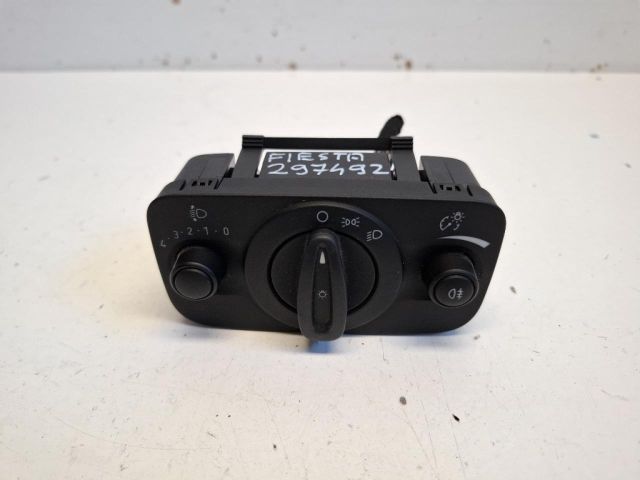 bontott FORD FIESTA VII Világítás Kapcsoló