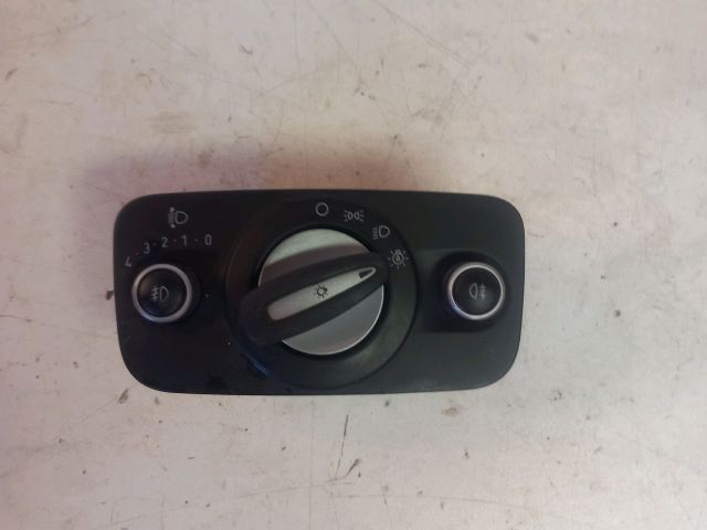 bontott FORD FIESTA VII Világítás Kapcsoló