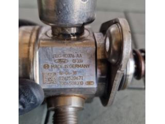 bontott FORD FIESTA VIII Üzemanyag Szivattyú