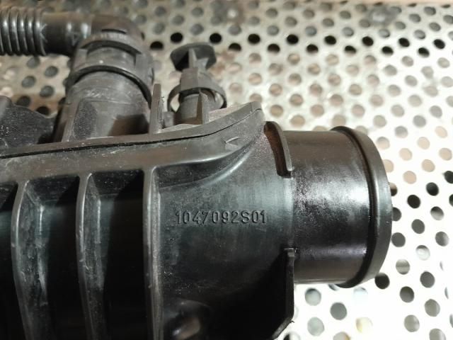 bontott FORD FIESTA VIII Szívósor