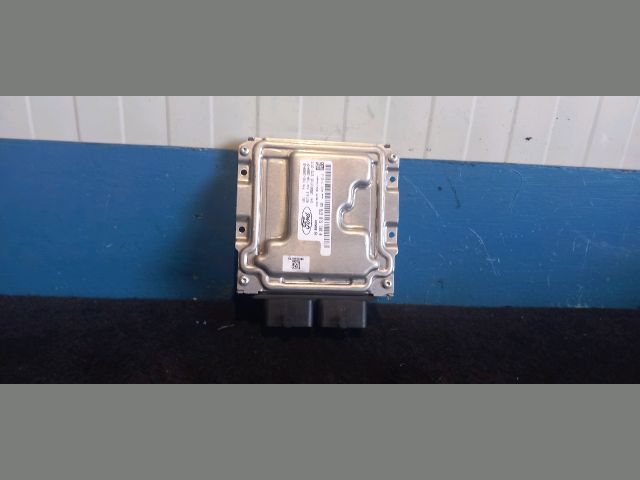 bontott FORD FIESTA VIII Motorvezérlő