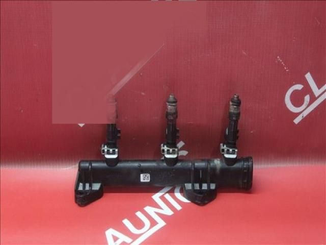 bontott FORD FIESTA VIII Porlasztó Sor / Híd