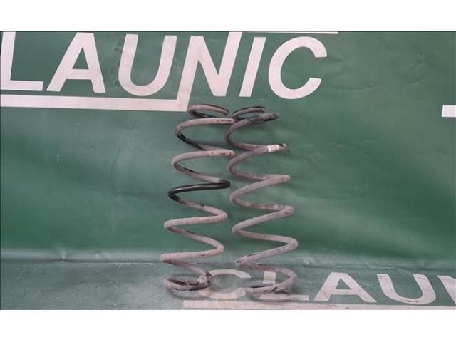 bontott FORD FIESTA VIII Hátsó Rugó