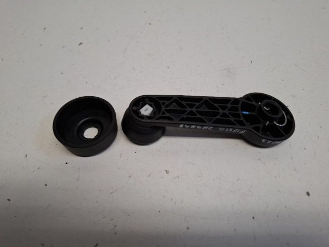 bontott FORD FIESTA VIII Ablaktekerő Kar (Pozíciófüggetlen)