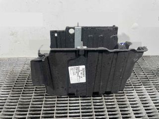 bontott FORD FIESTA VIII Akkumulátor Tartó