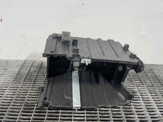 bontott FORD FIESTA VIII Akkumulátor Tartó