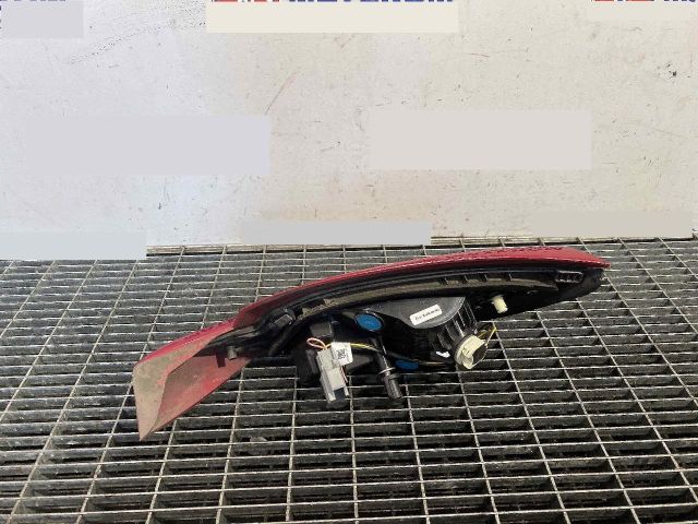 bontott FORD FIESTA VIII Bal Belső Hátsó Lámpa