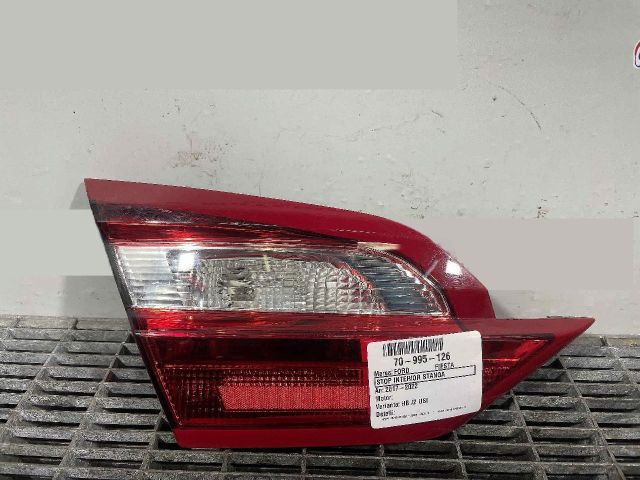 bontott FORD FIESTA VIII Bal Belső Hátsó Lámpa