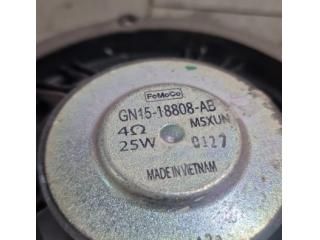 bontott FORD FIESTA VIII Bal első Hangszóró