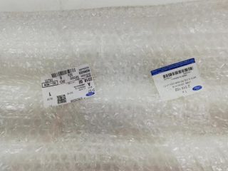 bontott FORD FIESTA VIII Bal első Küszöb Díszléc