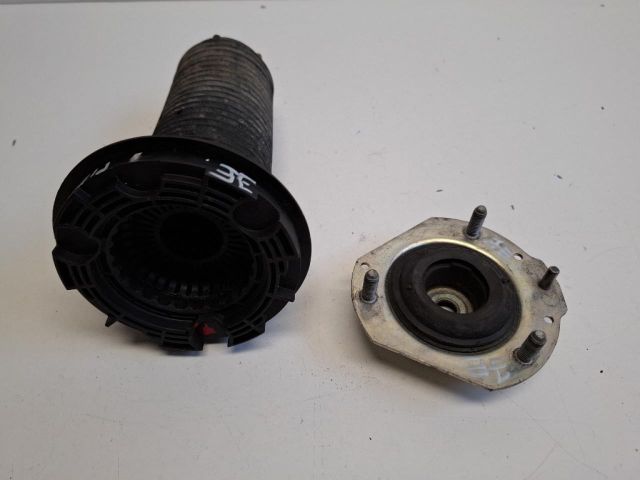 bontott FORD FIESTA VIII Bal első Toronycsapágy