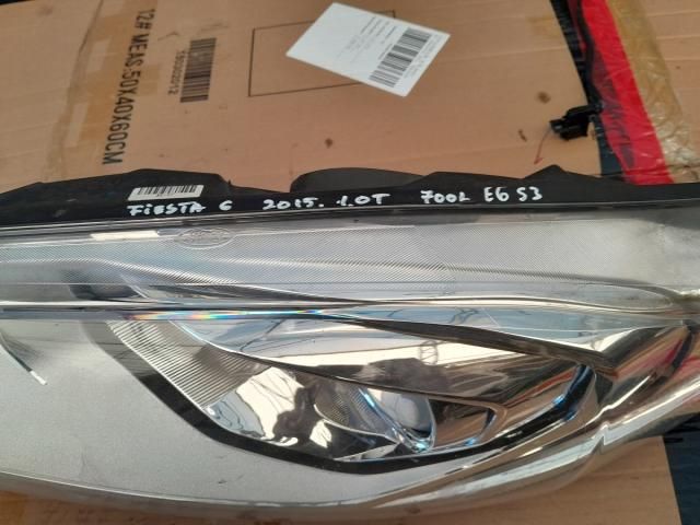 bontott FORD FIESTA VIII Bal Fényszóró