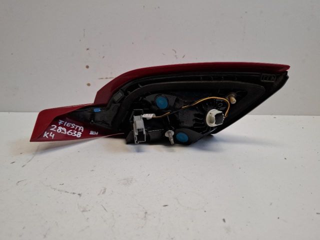bontott FORD FIESTA VIII Bal Hátsó Lámpa