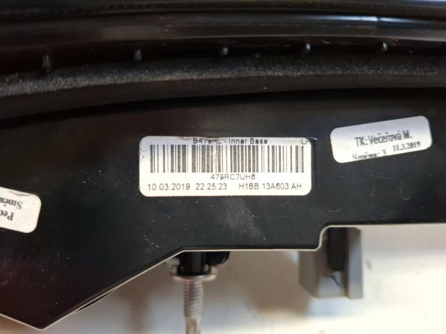 bontott FORD FIESTA VIII Bal Hátsó Lámpa