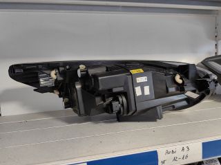 bontott FORD FIESTA VIII Bal Ledes Fényszóró