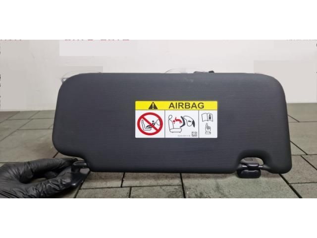 bontott FORD FIESTA VIII Bal Napellenző