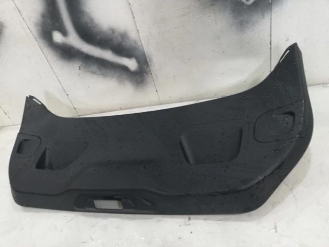 bontott FORD FIESTA VIII Csomagtérajtó Kárpit