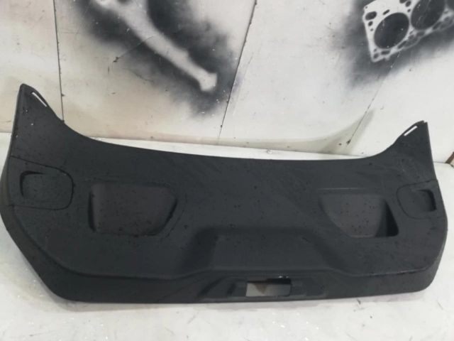 bontott FORD FIESTA VIII Csomagtérajtó Kárpit