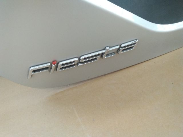 bontott FORD FIESTA VIII Csomagtérajtó (Üres lemez)