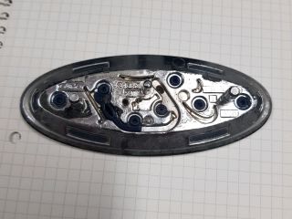 bontott FORD FIESTA VIII Első Embléma