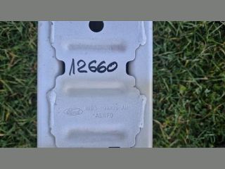 bontott FORD FIESTA VIII Első Lökhárító Merevítő (Fém)