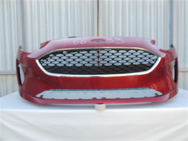 bontott FORD FIESTA VIII Első Lökhárító (Részeivel)