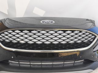 bontott FORD FIESTA VIII Első Lökhárító (Részeivel)