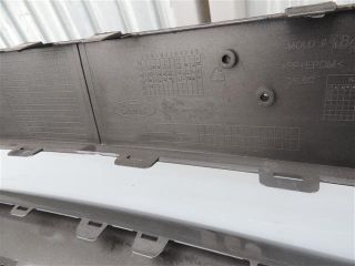 bontott FORD FIESTA VIII Első Lökhárító (Részeivel)