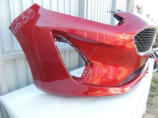 bontott FORD FIESTA VIII Első Lökhárító (Részeivel)