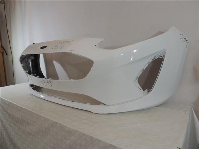 bontott FORD FIESTA VIII Első Lökhárító (Részeivel)