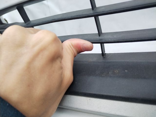 bontott FORD FIESTA VIII Első Lökhárító (Üresen)