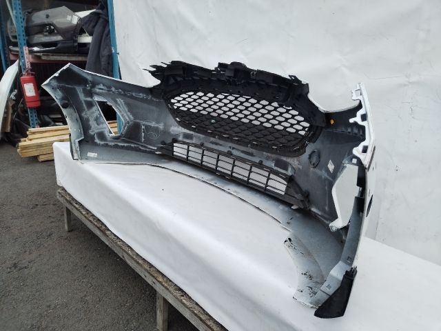 bontott FORD FIESTA VIII Első Lökhárító (Üresen)