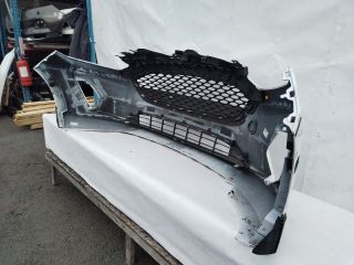 bontott FORD FIESTA VIII Első Lökhárító (Üresen)