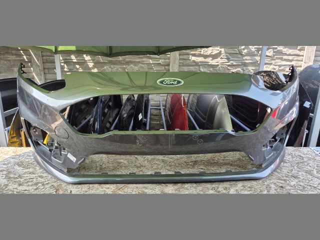 bontott FORD FIESTA VIII Első Lökhárító (Üresen)