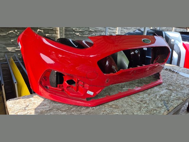 bontott FORD FIESTA VIII Első Lökhárító (Üresen)