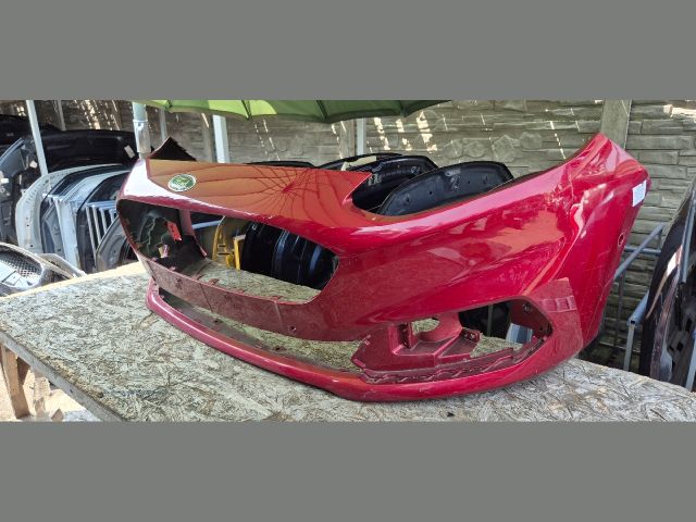 bontott FORD FIESTA VIII Első Lökhárító (Üresen)