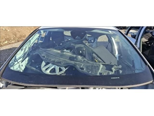 bontott FORD FIESTA VIII Első Szélvédő