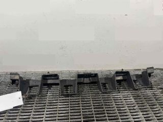 bontott FORD FIESTA VIII Hátsó középső Lökhárító Tartó (Műanyag)