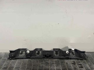 bontott FORD FIESTA VIII Hátsó középső Lökhárító Tartó (Műanyag)