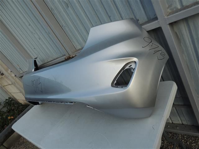 bontott FORD FIESTA VIII Hátsó Lökhárító (Részeivel)