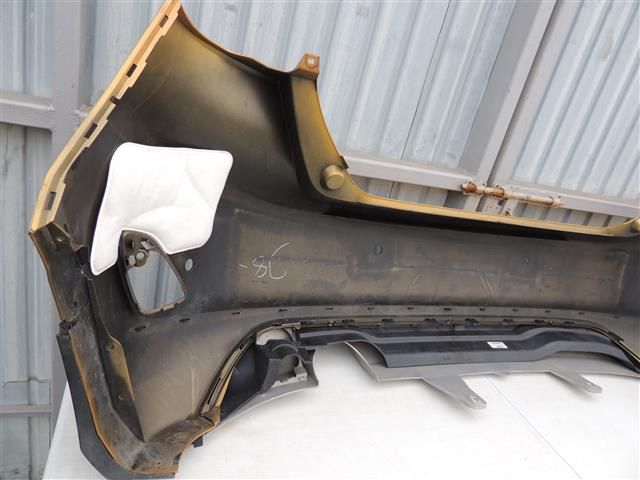 bontott FORD FIESTA VIII Hátsó Lökhárító (Részeivel)