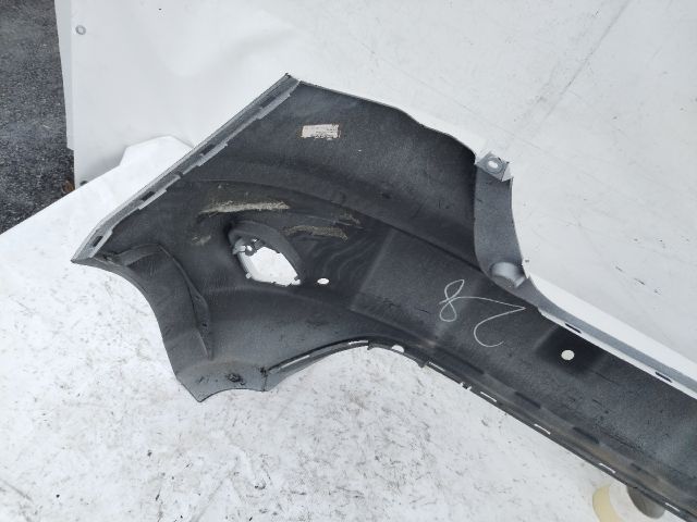 bontott FORD FIESTA VIII Hátsó Lökhárító (Üresen)