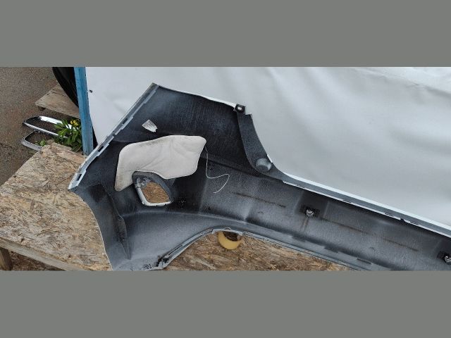 bontott FORD FIESTA VIII Hátsó Lökhárító (Üresen)