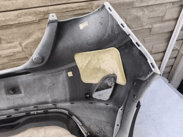 bontott FORD FIESTA VIII Hátsó Lökhárító (Üresen)