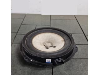 bontott FORD FIESTA VIII Jobb első Hangszóró