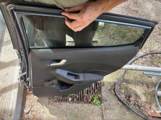 bontott FORD FIESTA VIII Jobb hátsó Ajtó (Részeivel)